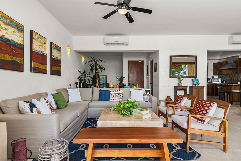 Pelicano. Beachfront 2 floor condo in Bucerias