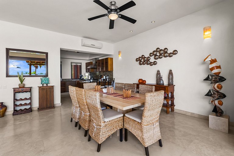 Pelicano. Beachfront 2 floor condo in Bucerias