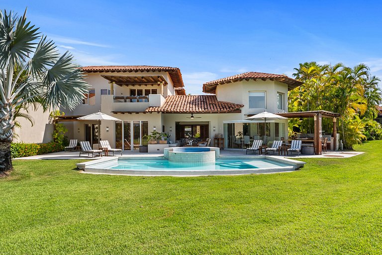 Casa frente al mar en Punta Mita